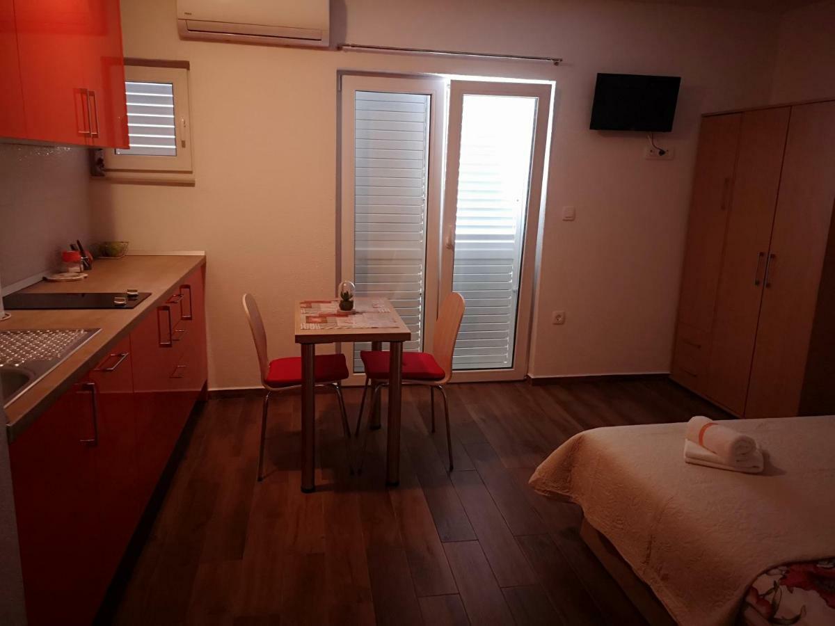 Apartmani Sea 바스카보다 외부 사진